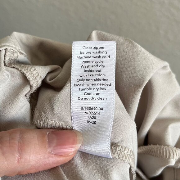 Athleta Skyline Pant II Ivory Belted Athleisure Travel Trousers Size 14 - Picture 12 of 14